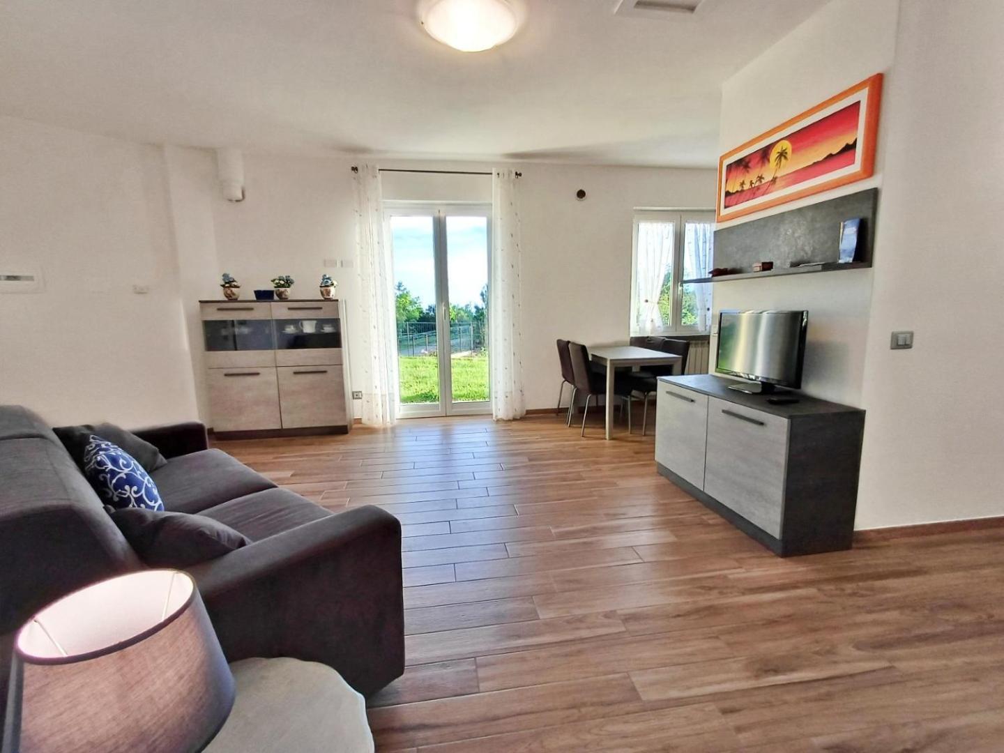 Joivy Villa Guanna - Charming Flat With Garden Bracco Extérieur photo