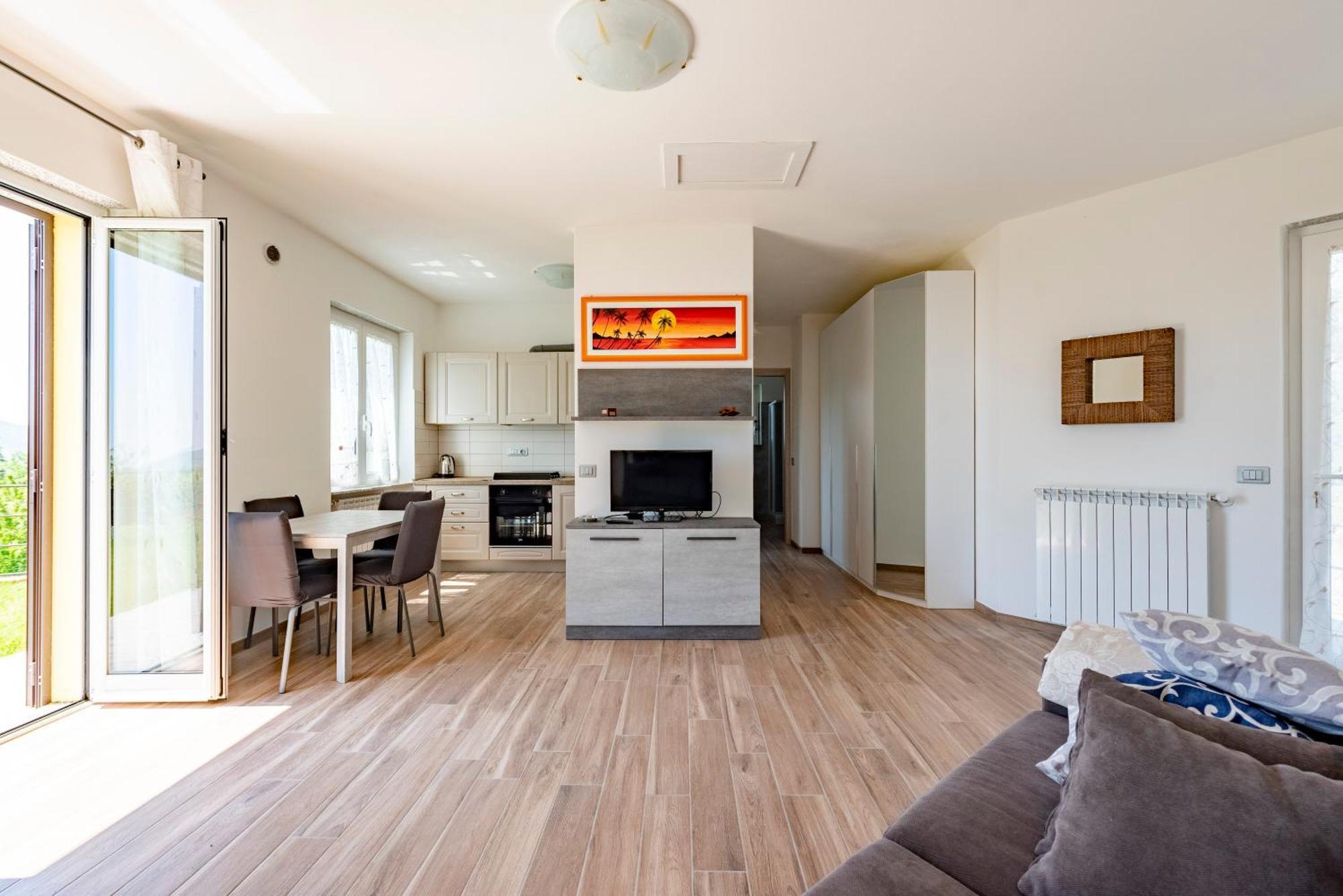 Joivy Villa Guanna - Charming Flat With Garden Bracco Extérieur photo