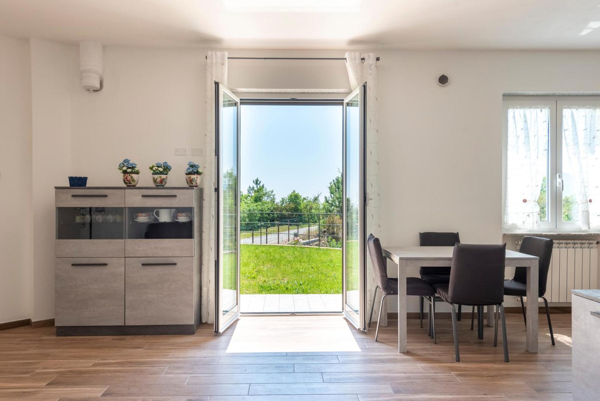 Joivy Villa Guanna - Charming Flat With Garden Bracco Extérieur photo